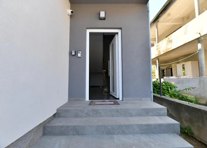 Apartment Punta Sole